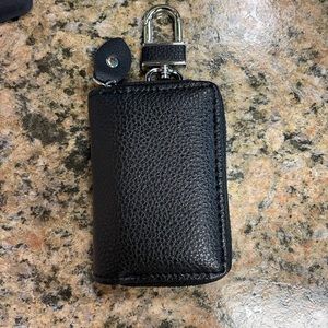 Leather Key/Fob Holder